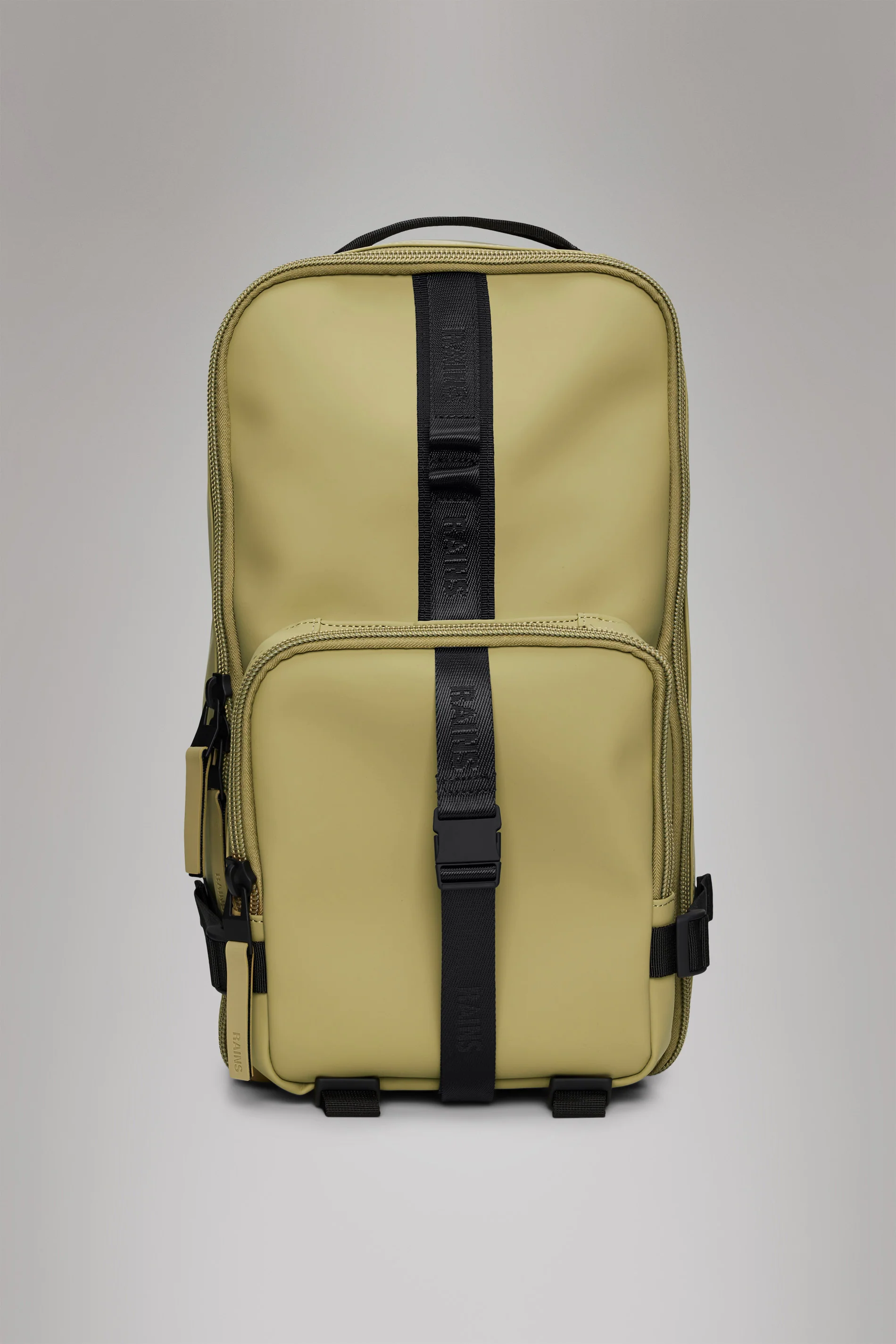 2025 Trail Rucksack – Vandafvisende laptoprygsæk (15") med sporty design og kompressionsstropper – To hovedrum og PU-belægning – Til hverdagsbrug og udendørs brug