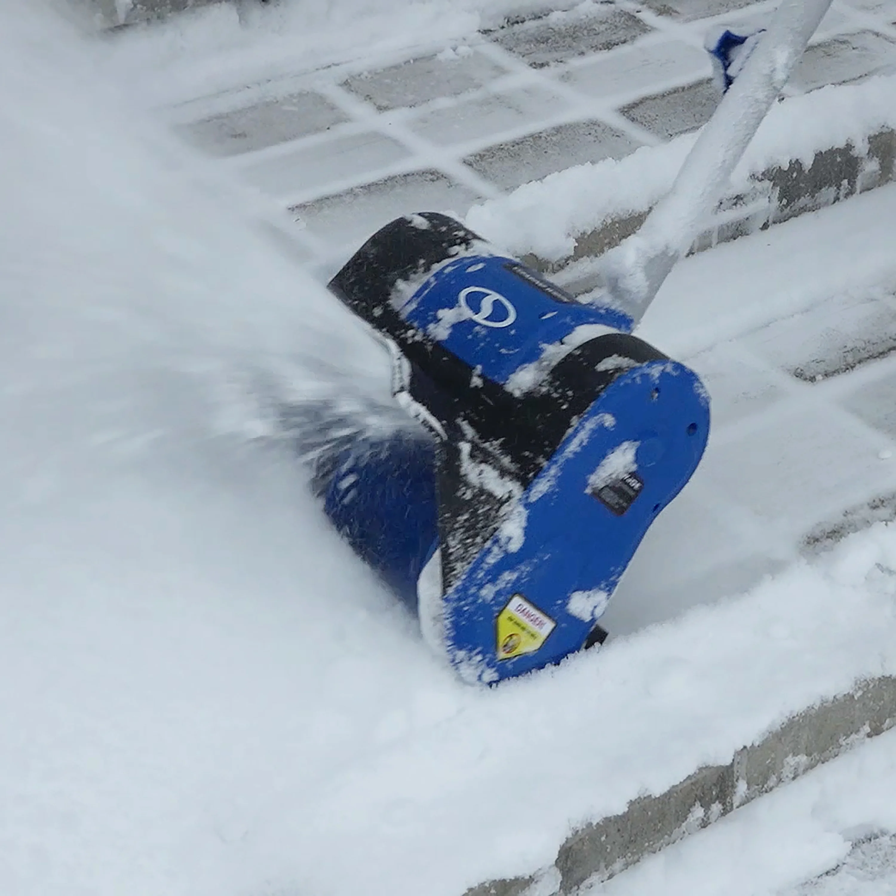 Snow Joe 24V 10 - Inch Cordless Snow Shovel, 5.0 - Ah Battery & Charger