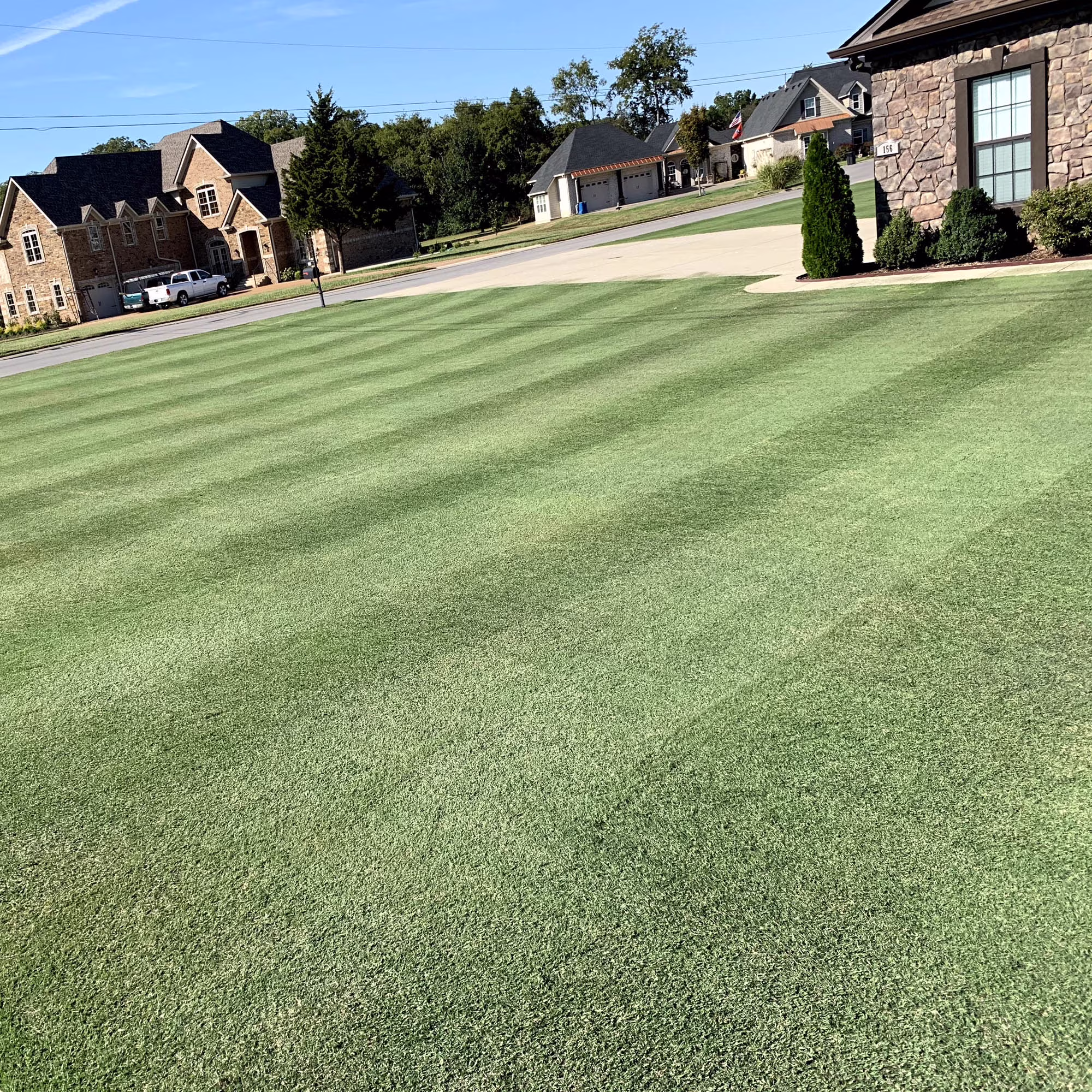 Outsidepride Yukon Bermuda Grass Seed - 5 lb Cold & High Traffic Tolerant, Premium Hybrid Bermuda Turf Grass Seeds for Lawn, Ideal Low Maintenance Seed Grass for Colder & Challenging Area