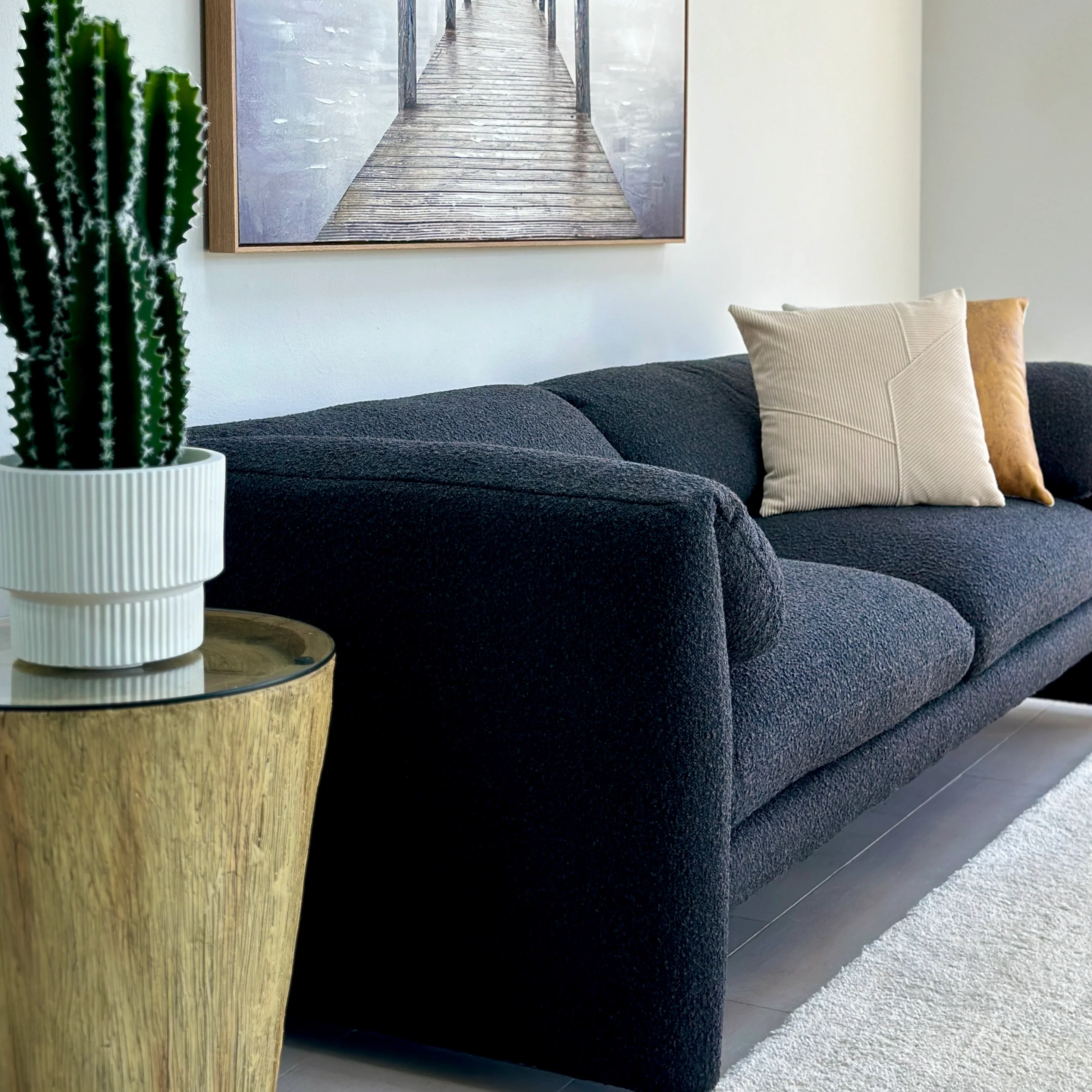 Harmony Black Sofa Bouclé Stoff