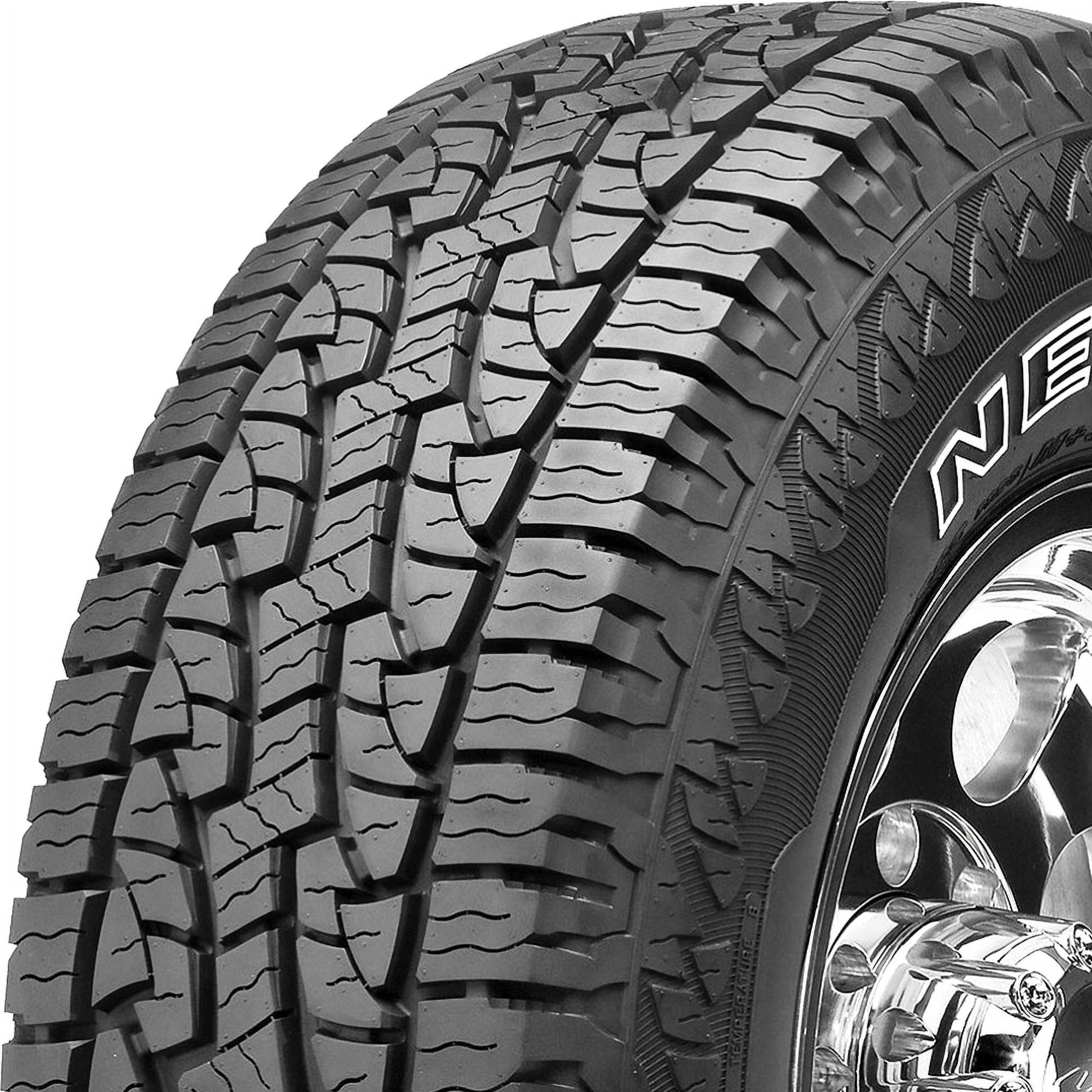 Pneus tout-terrain Nexen Roadian AT Pro RA8 235/75R15 109S pour SUV/Crossover (2025)