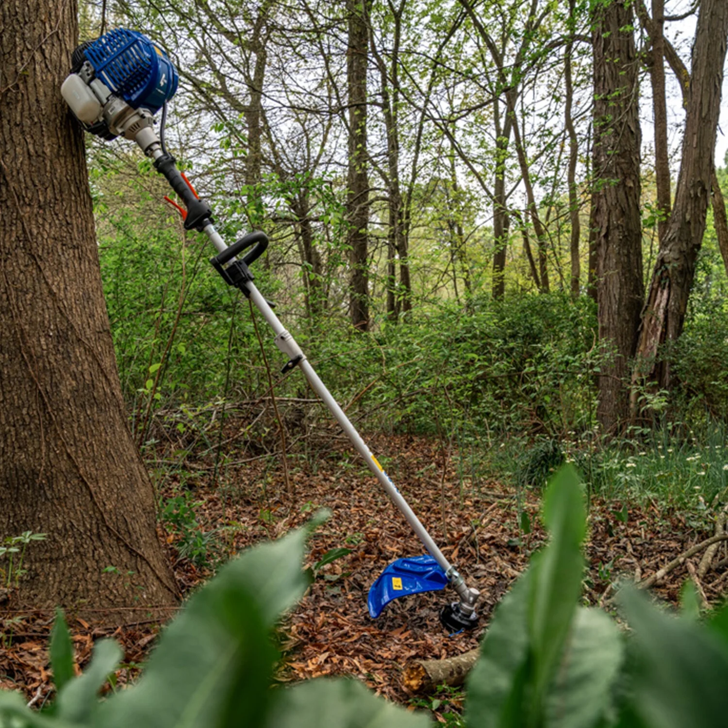 WILD BADGER POWER Weed Eater 31cc 17" Gas String Trimmer/Edger 4 Cycle with Brush Cutter