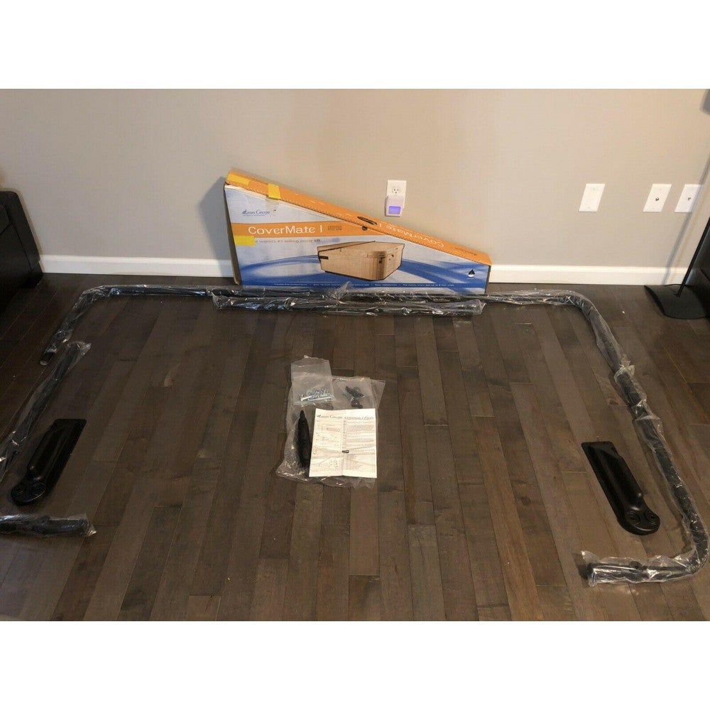 Couverture de spa Leisure Concepts CoverMate I 1 avec bras pivotant extensible et TowelMate