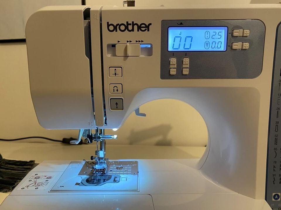 Brother FS100WT sewing and quilting machine with free motion embroidery