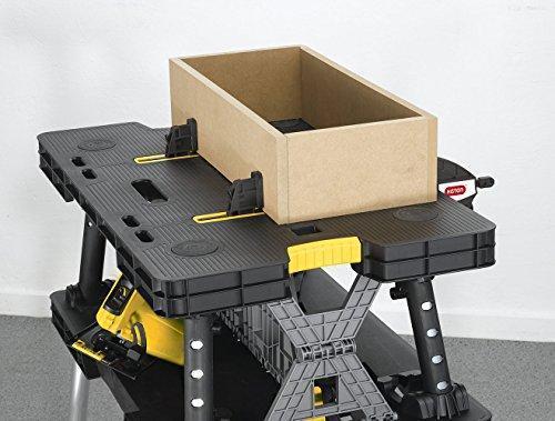 Établi pliable Keter modèle 197283 pour scie à onglet, outils et accessoires de menuiserie avec serre-joints de 30 cm inclus – Rangement facile dans le garage, noir/jaune