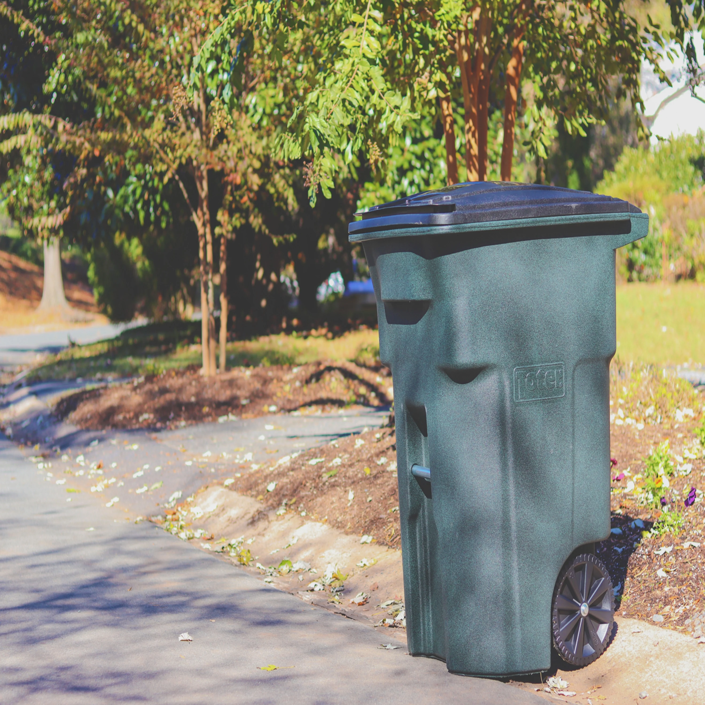 Toter Trash Can Greenstone with Wheels and Lid, 96 Gallon