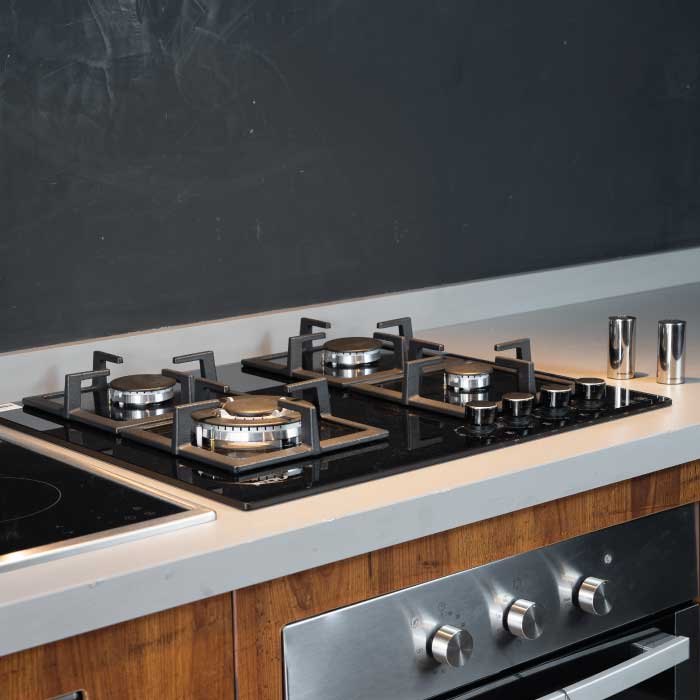 2025 Gasflaskekomfur 4 brændere 60 cm sort FDV