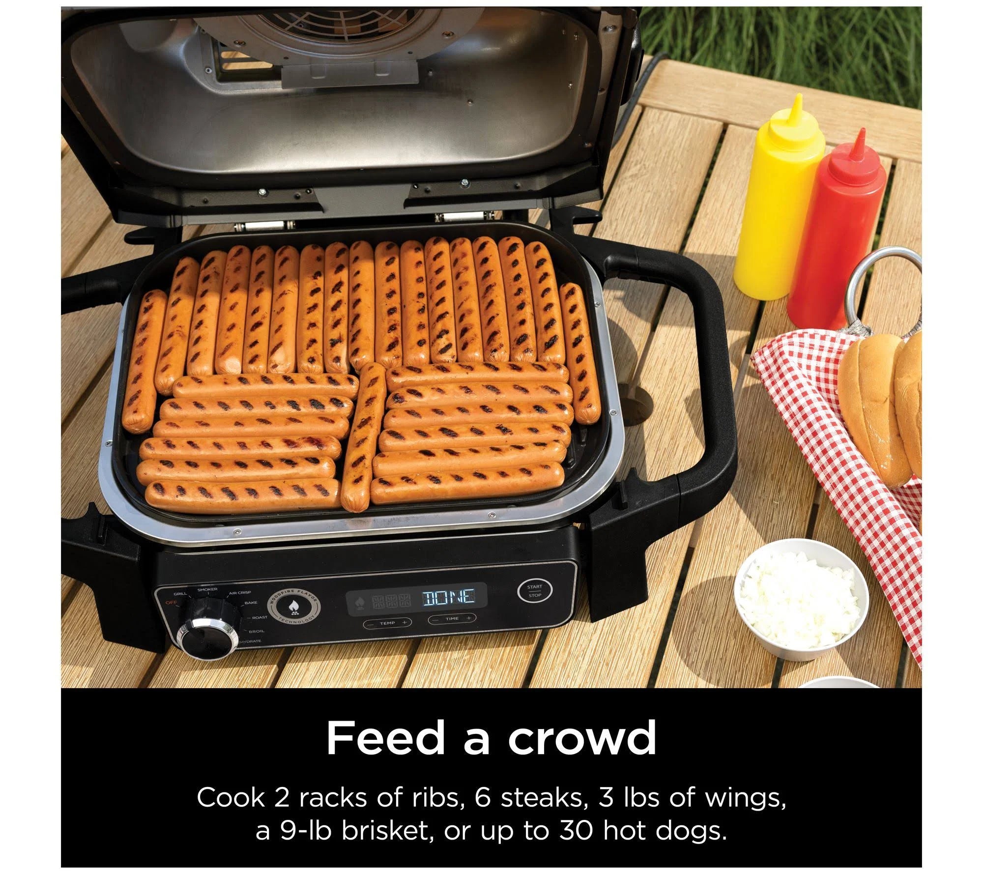 Ninja Woodfire 7-in-1 Elektrogrill für den Außenbereich (Modelljahr 2025) mit Smoker- und Heißluftfritteusenfunktion – Grau