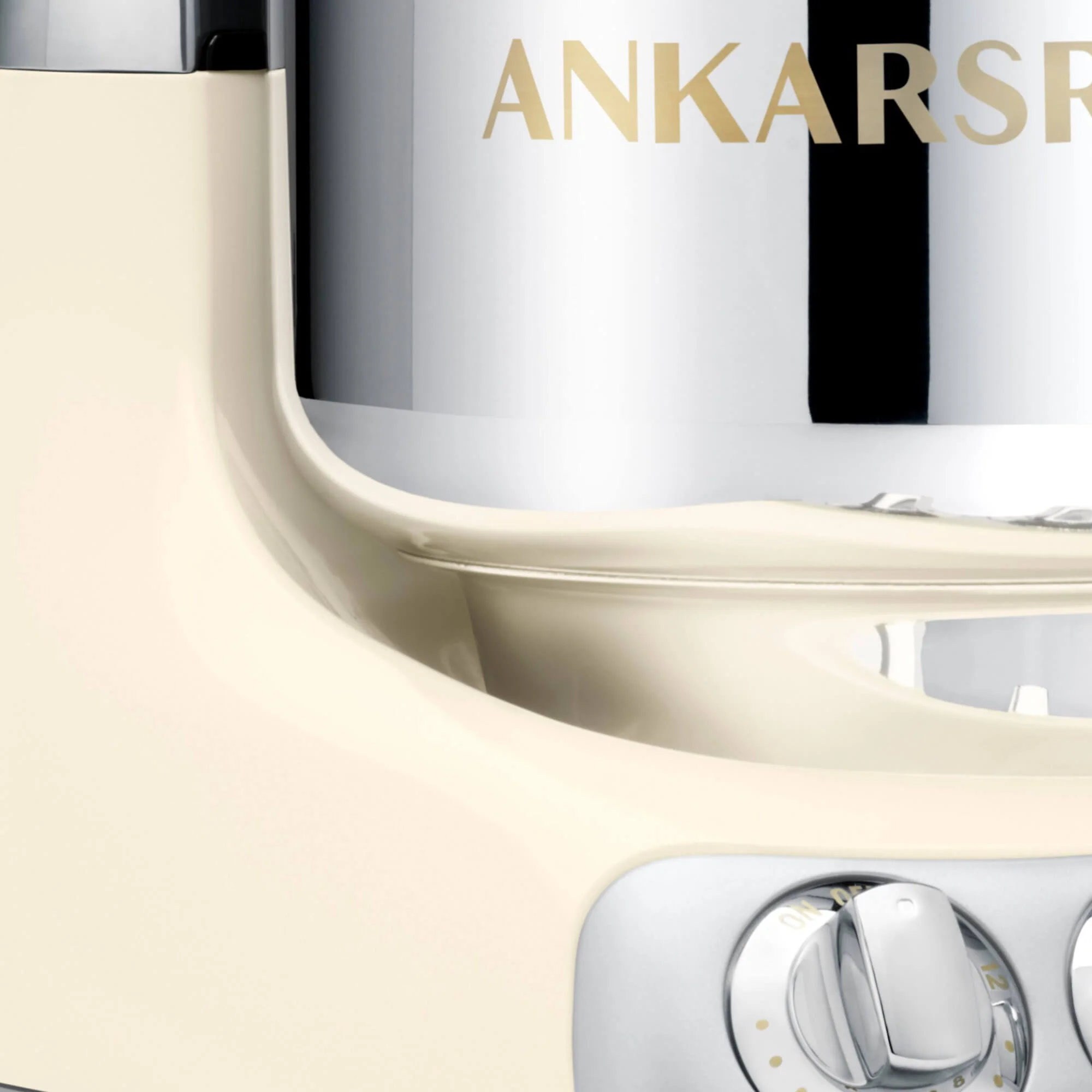 2025 Ankarsrum Assistent Original 6230 – Foodprocessor i let creme. Alsidig. Kraftig og elegant.
