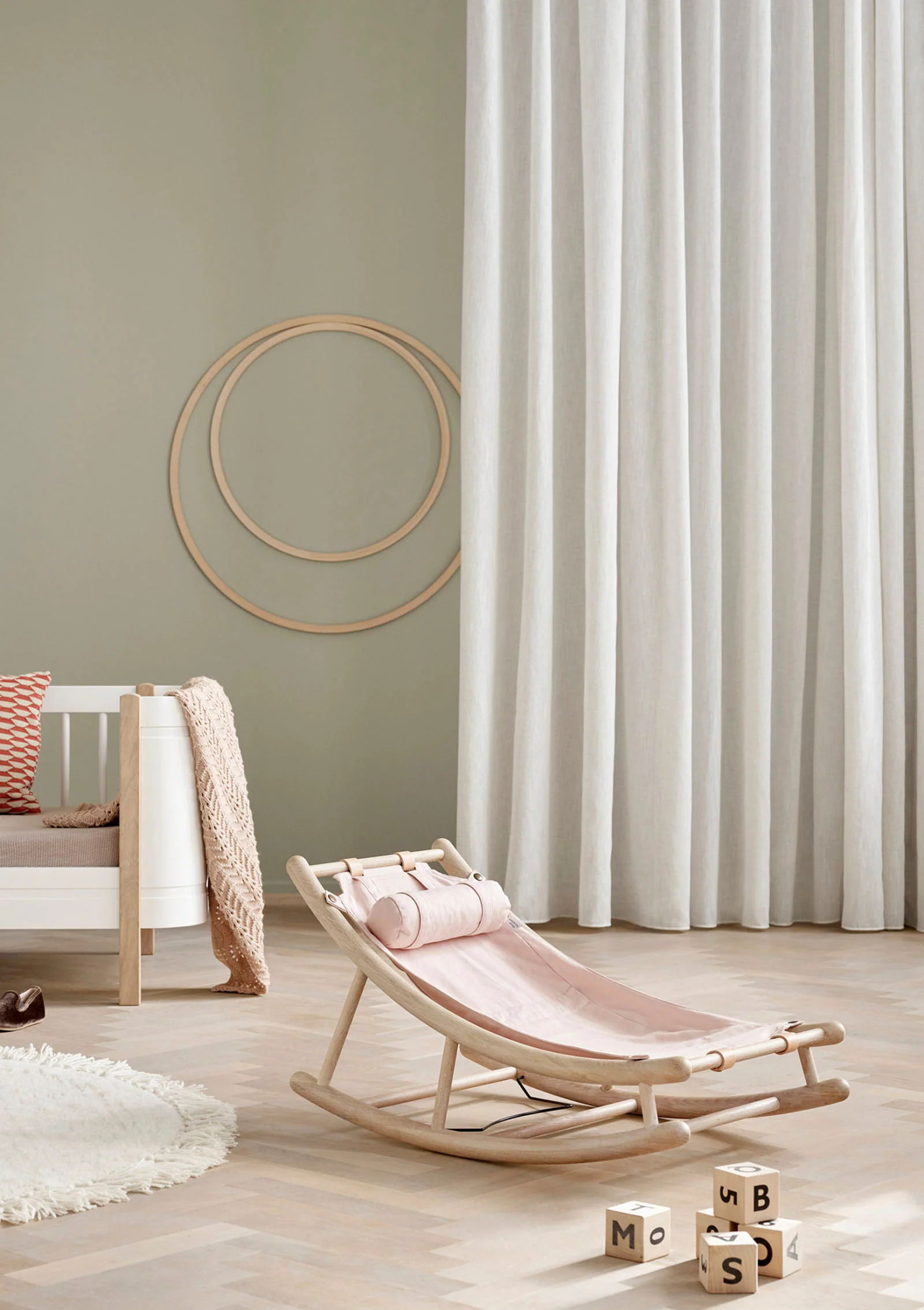 Kleinkind-Hängematte 2025 „Wood“ Eiche/Rosa
