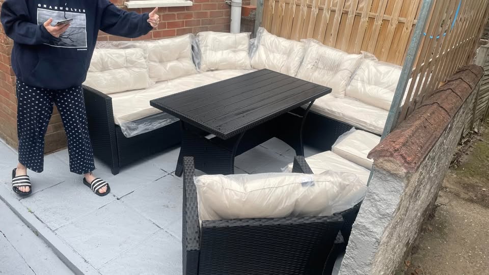 CASARIA® Premium garden furniture made of polyrattan, WPC, dining