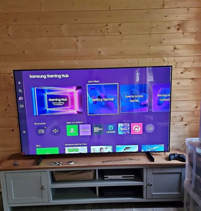 AU7100 65 Inch (2021) – Crystal 4K Smart TV