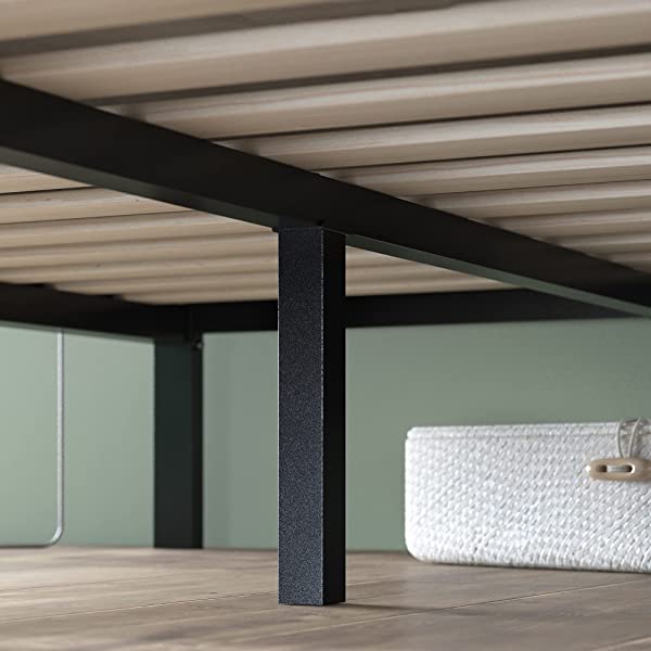 ZINUS Mia Metal Platform Bed Frame / Wood Slat Support / No Box Spring Needed / Easy Assembly, Black, Full Standard Full Black