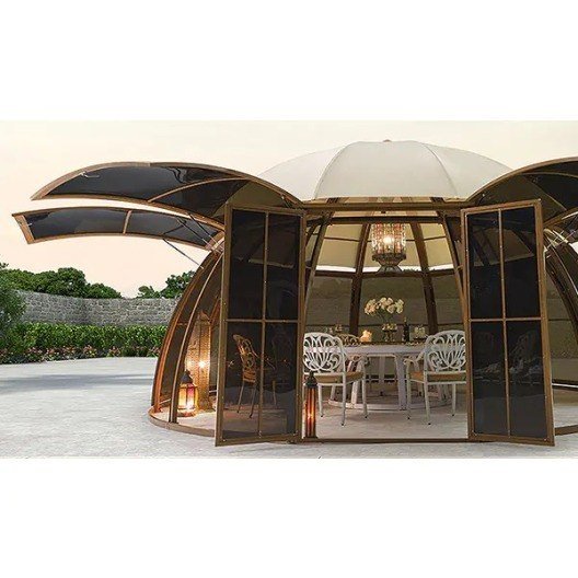 Outdoor sunbathing tents