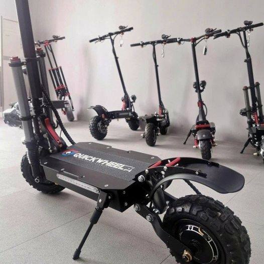 60V 5600W Dual Motor Electric Scooter Adults 50 MPH Max Speed Foldable Scooter Electric