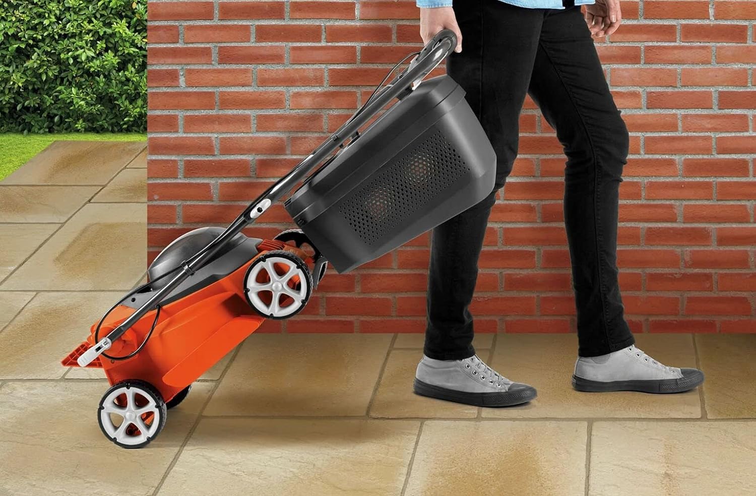 Flymo EasiStore 340R Li Cordless Rotary Lawn Mower - 40 V Battery (20 V x 2 Including Charger), 34 cm Cutting Width, 35 Litre Grass Box, Close Edge Cutting, Rear Roller, Space Saving Storage Features