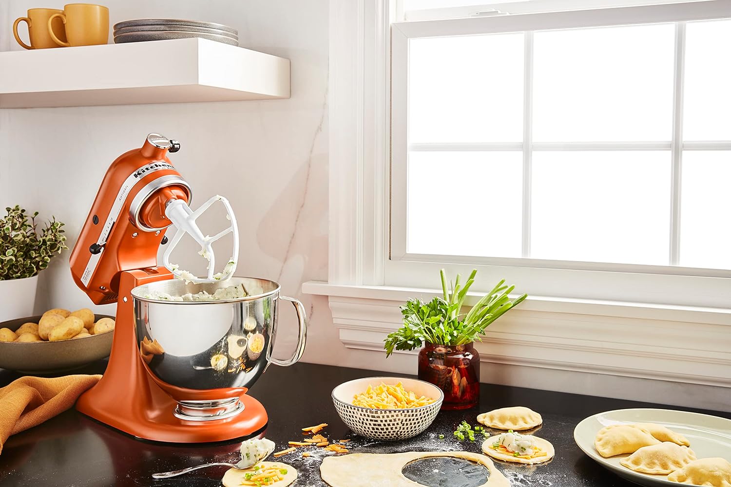 KitchenAid Artisan Series 5-Quart Tilt-Head Stand Mixer - KSM150PS, Milkshake